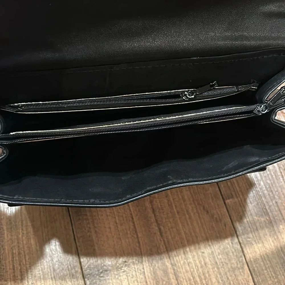 Vintage Leather purse - Picture 4 of 8